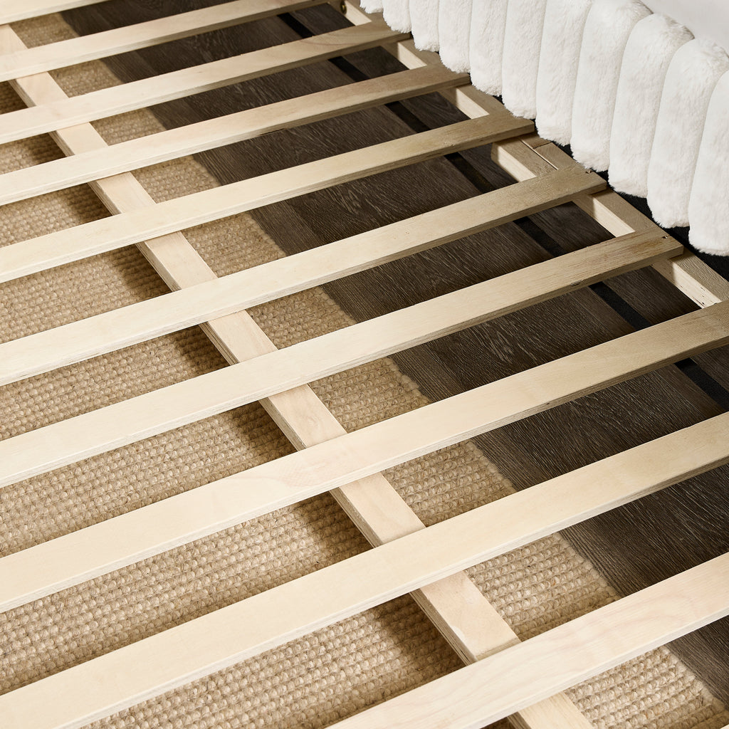 Twin Size Daybed, Upholstered sofa bed,The bottom pulls out to form a bed ,Plaid corduroy fabric(86"*43.5"*34")