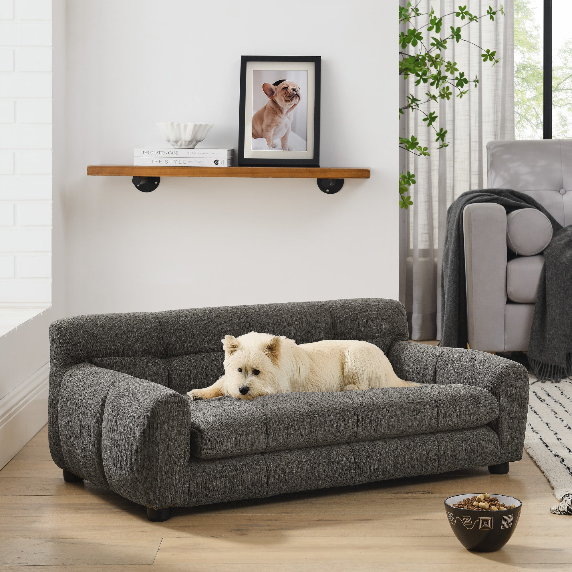 Soft and comfortable pet sofa with backrest and armrests, suitable for modern rectangular pet sofas for small and medium-sized dogs