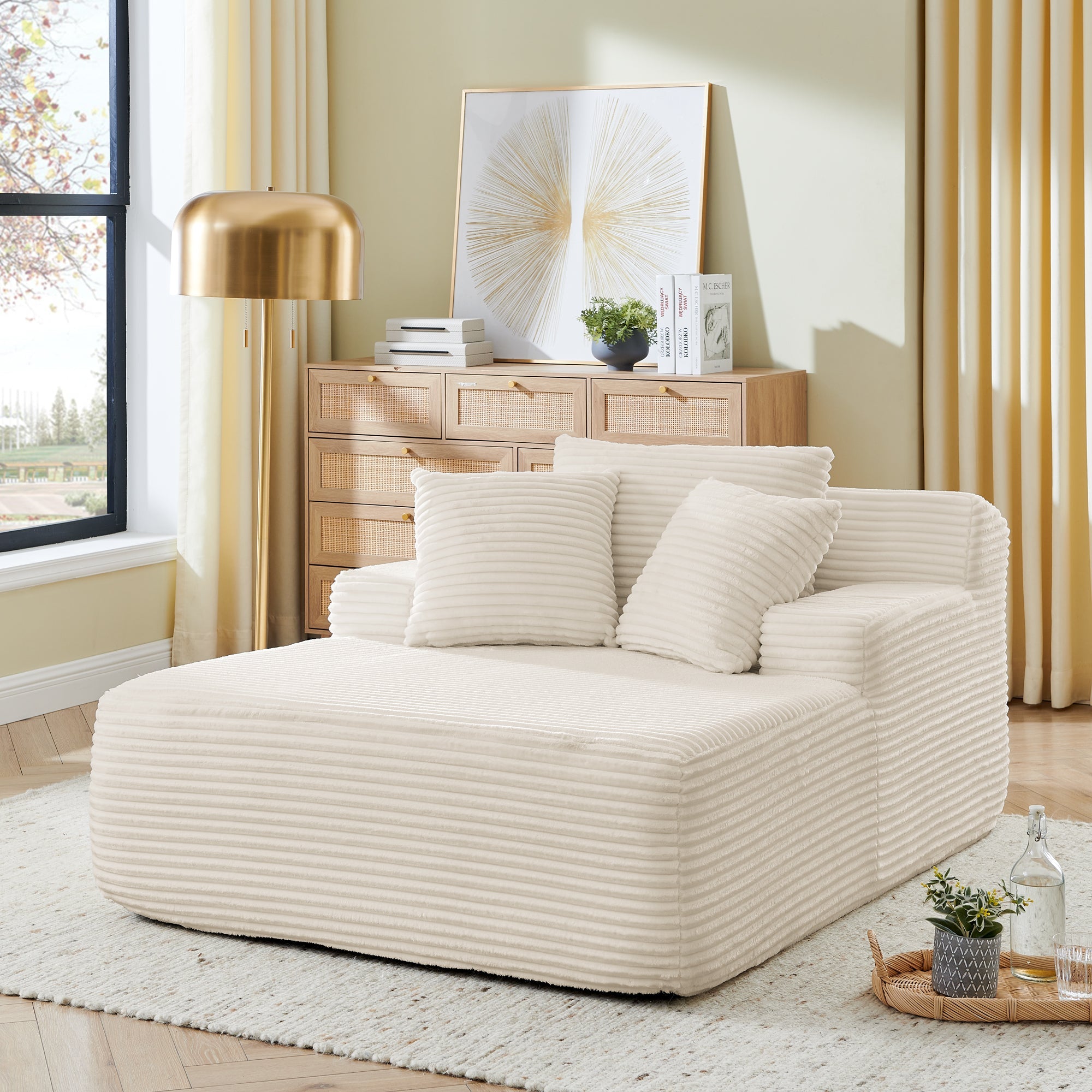 Single lazy sofa lounge chair, no assembly required, made of velvet fabric, fluffy modern single lounge chair, used for indoor living rooms and bedrooms
