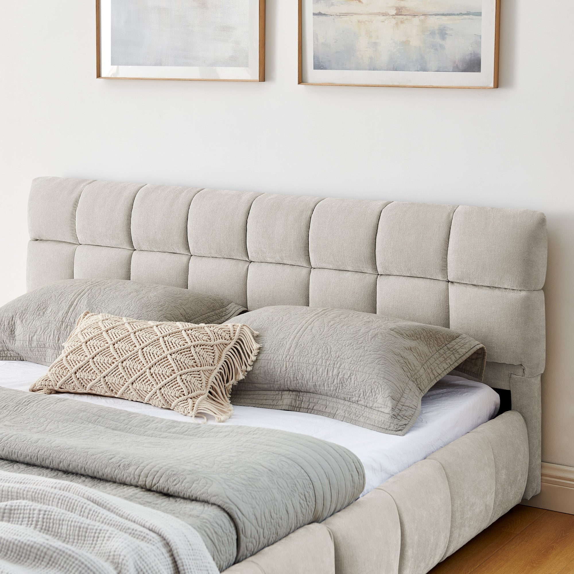 Queen Size Upholstered Bed ,comfortable upholstered bed frame, Chenille fabric, with headboard and solid bed frame. With drawer for storage
